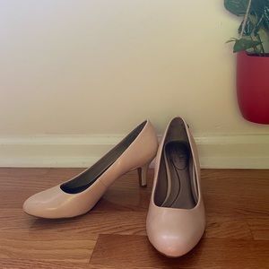 Light pink baby’s heels